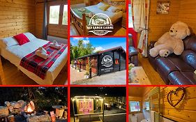Red Squirrel Lodge